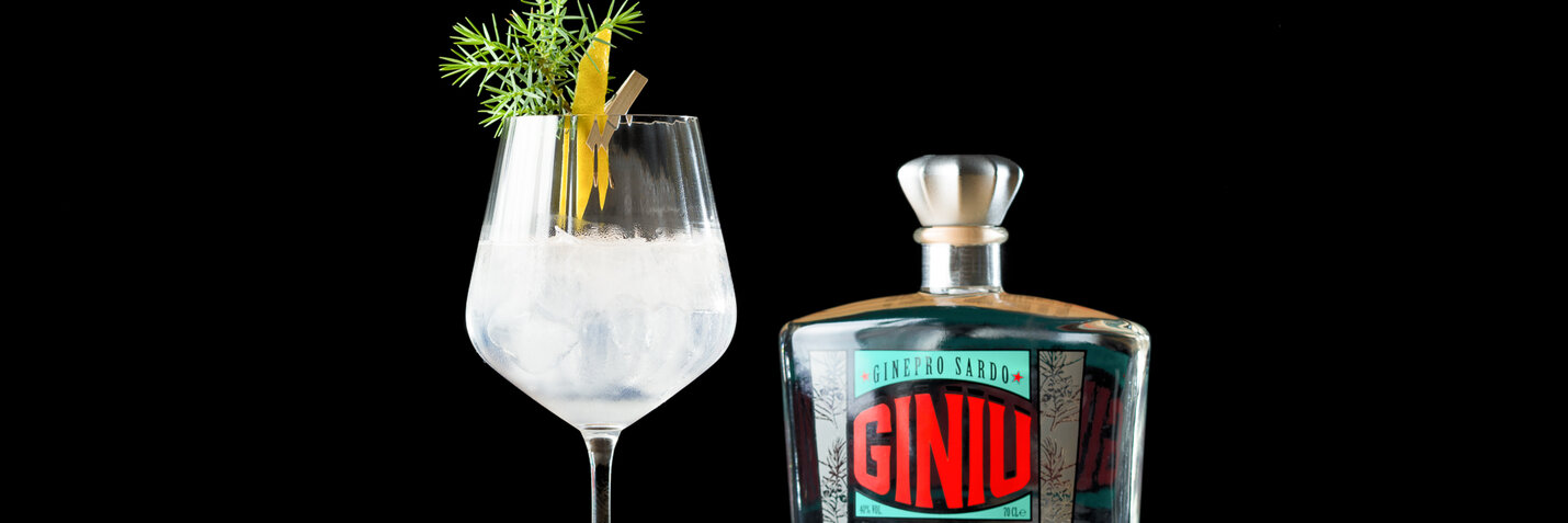 Opskrift og fremgangsmåde for Gin & Tonic Cocktail