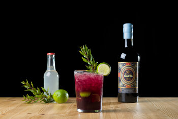 Opskrift og fremgangsmåde for Mirto Mule Cocktail