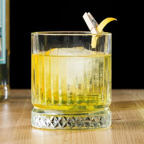 Golden Negroni Cocktail