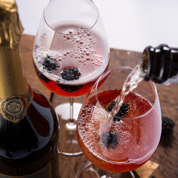 drink, cocktail, riedel, champagne, deutz, velkomstdrink, opskrift, drinksopskrift
