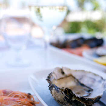 hvidvin, fisk, chardonnay, riesling, pinot gris, sauvignon blanc, sushi, pighvarrejer, tun, laks