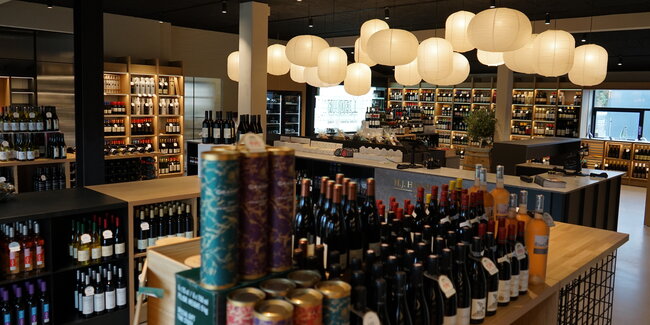 Inde i butikken