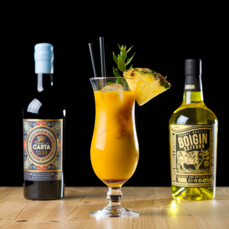 Tropical Sun D. er en lækker og frisk cocktail med mango- og ananasjuice. Du får opskriften på Tropical Sun D. og en video, der viser fremgangsmåden, lige her.

Glas: [https://www.hjhansen-vin.dk/gaver/mixing-spritz-drinks-set-5515-0-4-glas|Riedel Mixing Spritz]
Pynt: En kvart skive ananas

[https://media-prod.hjhansen-vin.dk/download/link/2fbba1da-627b-479a-be36-6302463c958d|Download now]