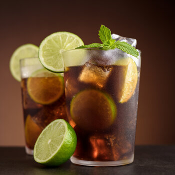 drink, cocktail, riedel, rom, lime, opskrift, drinksopskrift